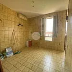 Affitto 3 camera appartamento di 71 m² in Palermo