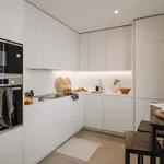 Rent 3 bedroom apartment of 57 m² in Lisboa