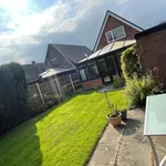 Rent 2 bedroom house in Bury