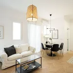 Rent 1 bedroom apartment of 323 m² in Madrid