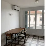 Appartement de 58 m² avec 4 chambre(s) en location à Lyon