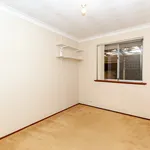 Rent 3 bedroom house in  Armadale WA 6112                        