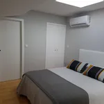 Rent 1 bedroom apartment in Porto