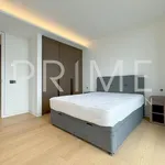 Rent 2 bedroom apartment of 103 m² in Southbank Place