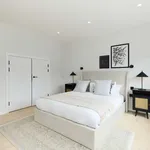 Rent 3 bedroom apartment of 126 m² in london