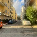 Affitto 3 camera appartamento di 100 m² in Roma