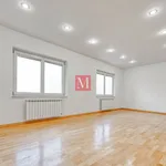 Rent 6 bedroom house of 360 m² in City of Zagreb