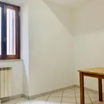 Affitto 3 camera appartamento di 65 m² in Roma