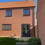 Rent 4 bedroom house in East Lindsey