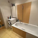 Pronajměte si 3 ložnic/e byt o rozloze 57 m² v Prague