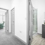 Luxury Apartment - Brierley Hill - Parking (Has an Apartment)