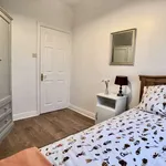 Rent a room of 60 m² in dublin