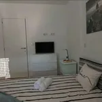 Rent a room in lisbon