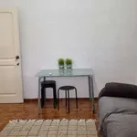 Rent 3 bedroom apartment of 96 m² in lisbon