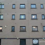 Rent 4 bedroom flat in Glasgow