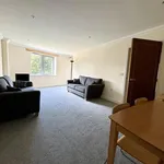 Rent 2 bedroom flat in Cardiff