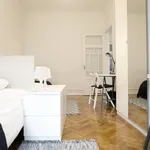 Rent 5 bedroom apartment in Lisbon