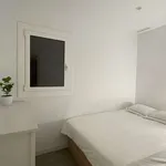 Rent a room of 80 m² in barcelona