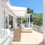 Rent 3 bedroom house of 180 m² in Marbella