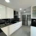 Rent 1 bedroom apartment of 8 m² in Girona