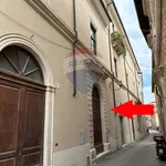 Rent 3 bedroom apartment of 100 m² in L'Aquila