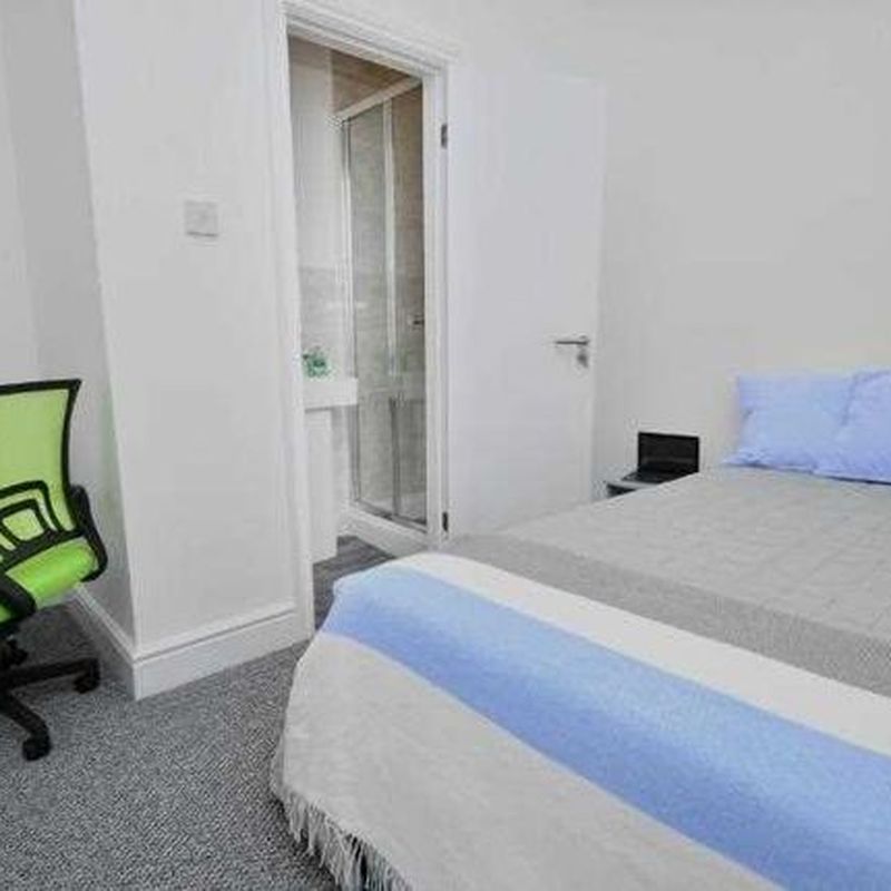 Room to rent in Netherby Street, Burnley BB11 Rose Hill