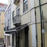 Rent 3 bedroom apartment in Lisbon