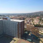 Rent 3 bedroom apartment in Bedfordview