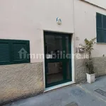 Affitto 1 camera appartamento di 35 m² in Genoa