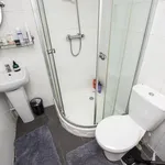 Rent 5 bedroom flat in Birmingham