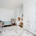 Rent 2 bedroom apartment of 112 m² in New York City