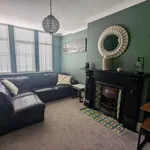 Rent 2 bedroom flat of 520 m² in Southend-on-Sea