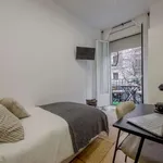 Rent a room of 100 m² in madrid