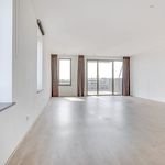 Huur 1 slaapkamer appartement van 103 m² in Hoofddorp