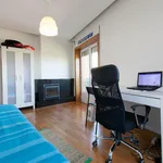 Rent 5 bedroom apartment in Porto