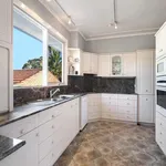 Rent 3 bedroom house in Mangerton