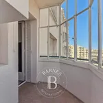 Rent 4 bedroom apartment of 141 m² in Marseille