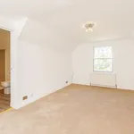 Rent 5 bedroom house in Mid Sussex