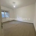 Affitto 3 camera appartamento di 110 m² in Catania