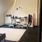 Rent 4 bedroom apartment in Laarne