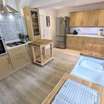 Rent 4 bedroom house in Wales