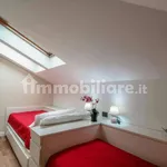 Rent 4 bedroom apartment of 130 m² in Como