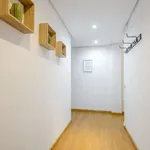 Rent a room of 120 m² in madrid