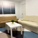 Rent a room of 170 m² in Valencia