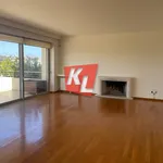 Rent 4 bedroom apartment of 150 m² in Athens