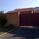 Rent 2 bedroom house of 50 m² in Pretoria