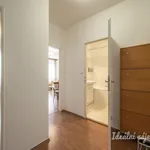 Pronajměte si 2 ložnic/e byt o rozloze 58 m² v Prague