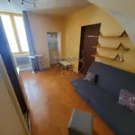 Rent 1 bedroom apartment of 19 m² in Crespin