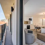 Rent 1 bedroom apartment of 44 m² in Porto