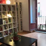 Rent a room of 80 m² in madrid